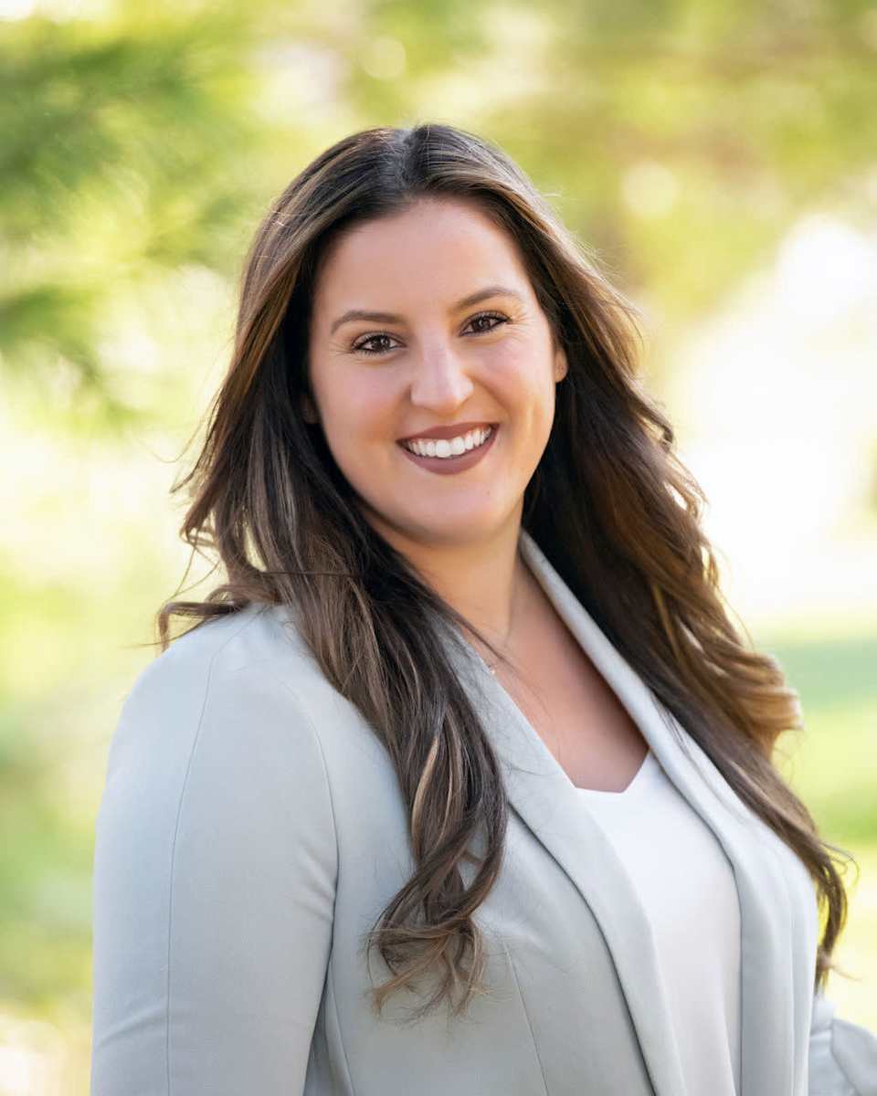 About Marisa Ross The Holloway Real Estate Group The Holloway Real