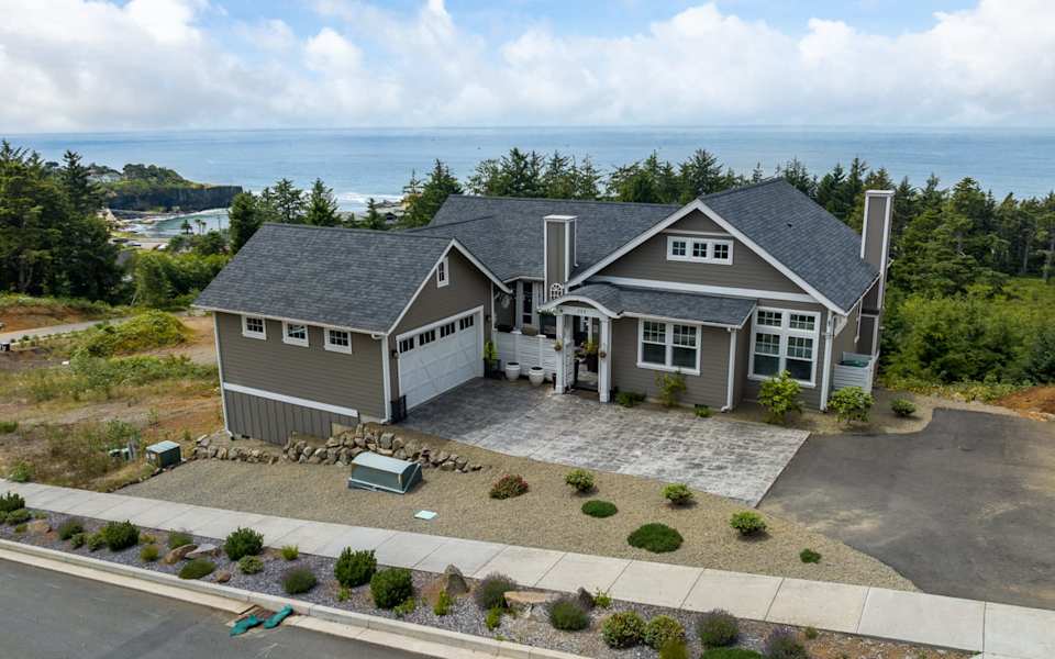 Depoe Bay Neighborhood Guide Sand & Cedar Realty