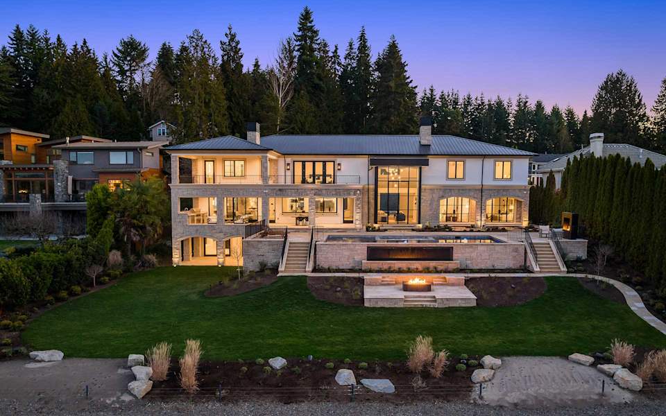 The Lakehouse on Mercer Island Team Foster
