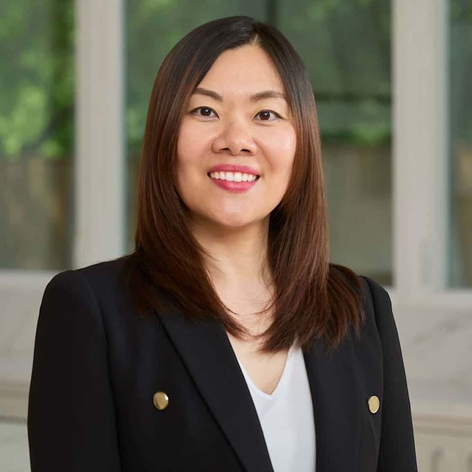 About Evelyn Li | Barry Cohen Homes