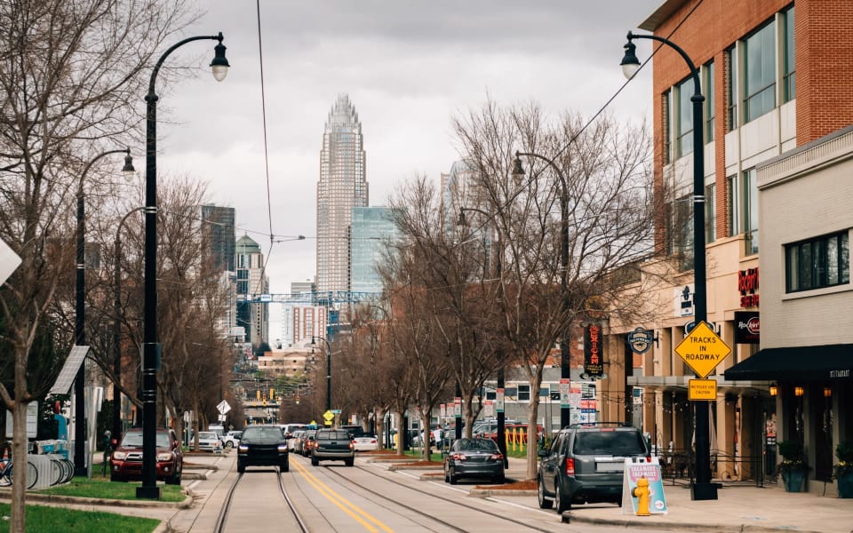 Dilworth Neighborhood Guide Jennifer Vick & Co. Charlotte Real