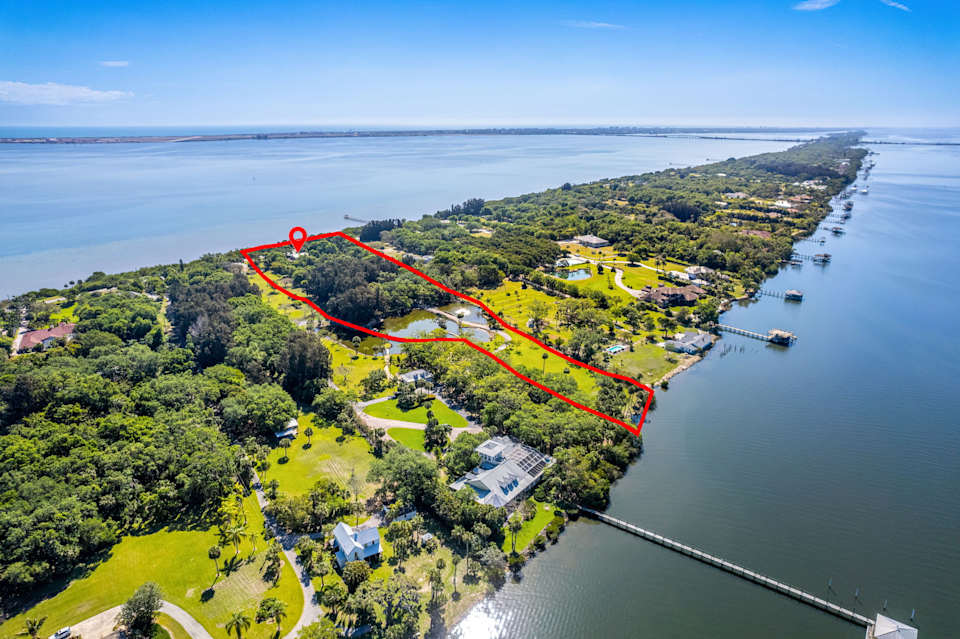 6335 & 6345 S Tropical Trl, Merritt Island 3,000,000