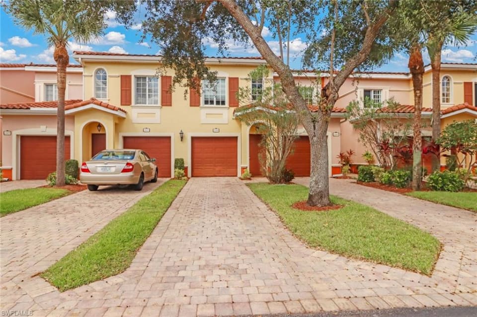 Estero Condos Zachary Rosen Team Estero Real Estate Agents