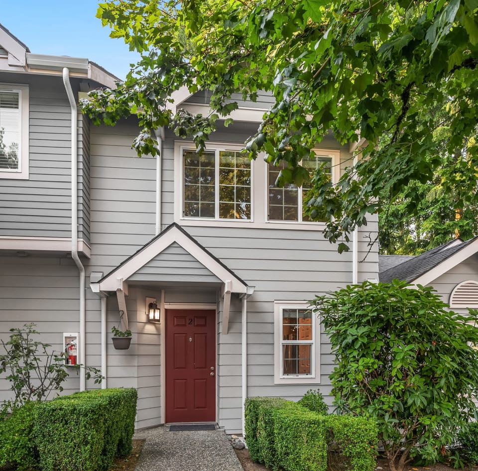 Kirkland Village Townhome Cindy Kelly