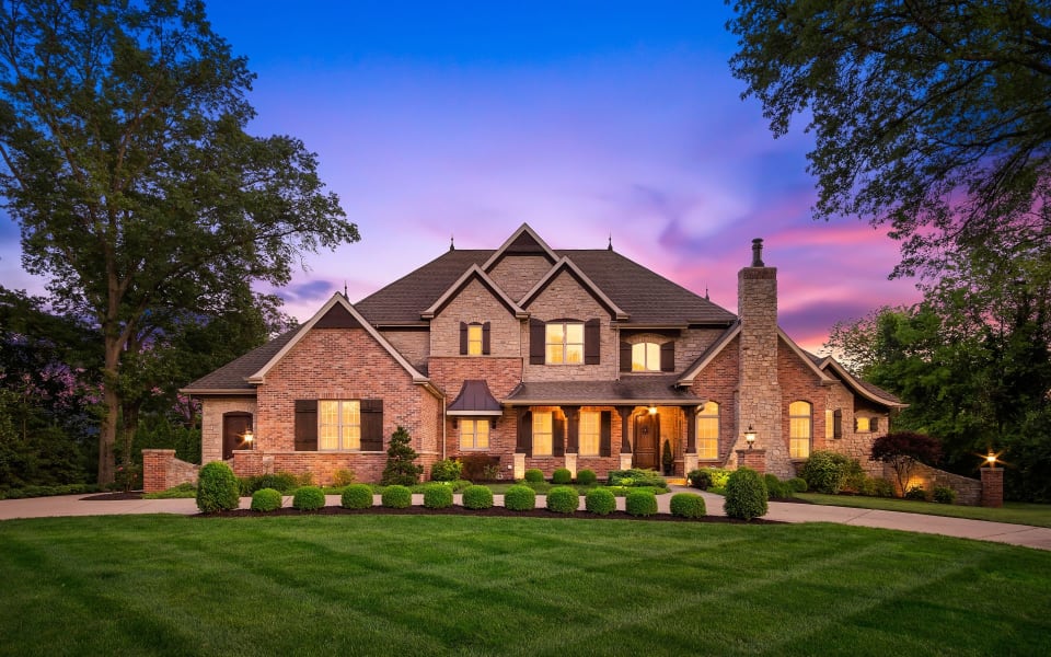 Town & Country Real Estate Homes for Sale in Town and Country, MO