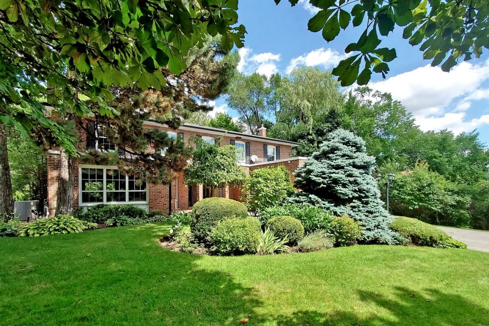 108 Old Colony Rd Katy Torabi Toronto Real Estate Agent