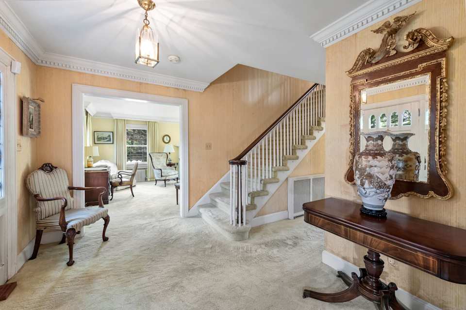 230 Manor Road Ridgewood, NJ Homes Christina Gibbons Group