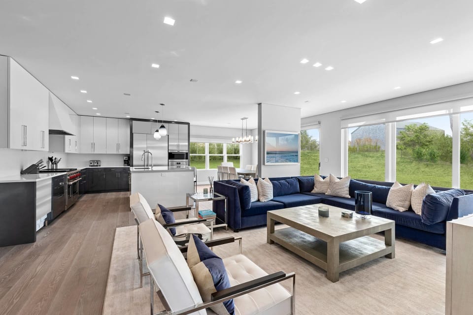 5 Agnew Avenue Montauk, NY 11954 6 Beds, 7.5 Baths BeemHamptons