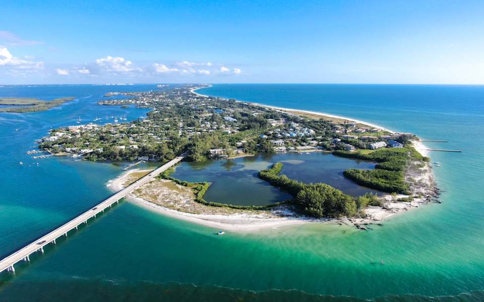Longboat Key Community Guide