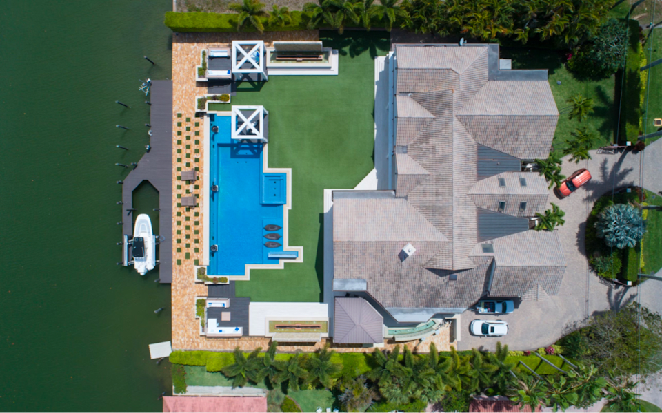 7 Things to Know about Buying a Luxury Home in Moorings Blog The