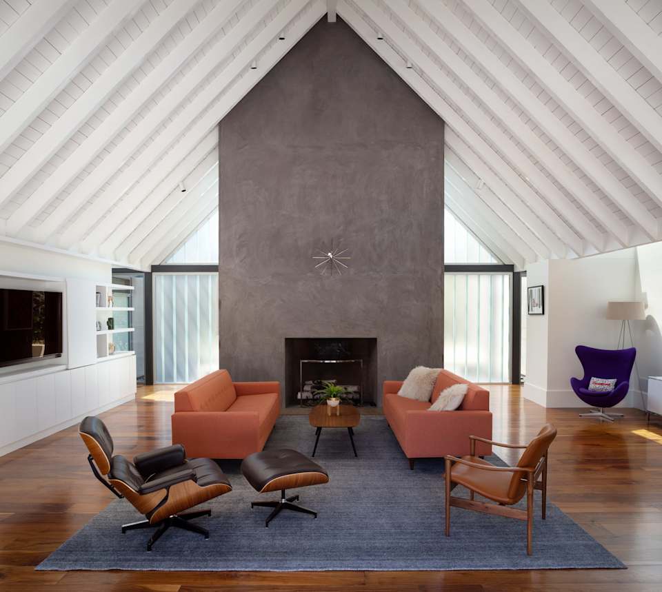 Concrete is King at this Pasadena Home Designed for Entertaining DPP