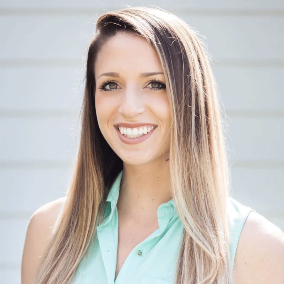 About Kelsey Sinclair Manhattan Beach Real Estate The Amy Frelinger Team