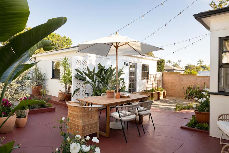 2729 Nutmeg Place North Park Sally Schoeffel & Elizabeth Callaway