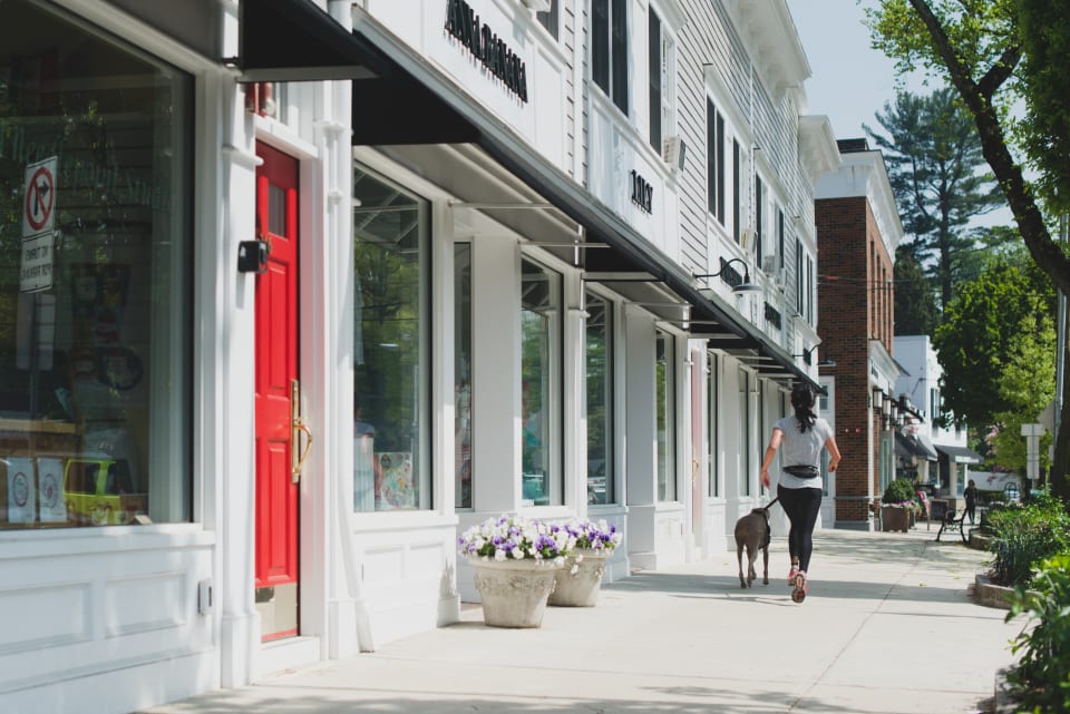 Old Greenwich Real Estate Homes. Estates & Houses for Sale