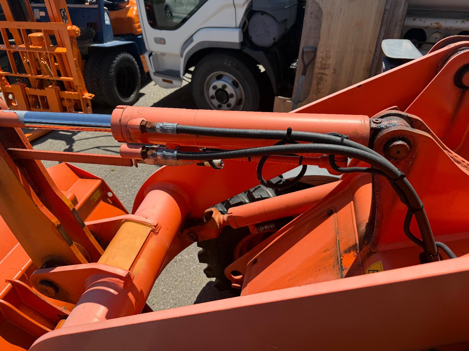 HITACHI ZW40 画像 7