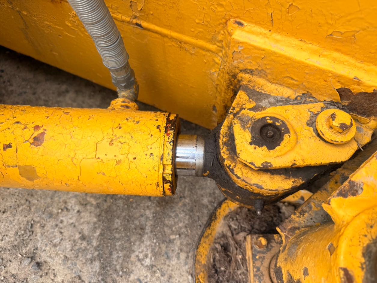 KOMATSU WA100-3 画像 7