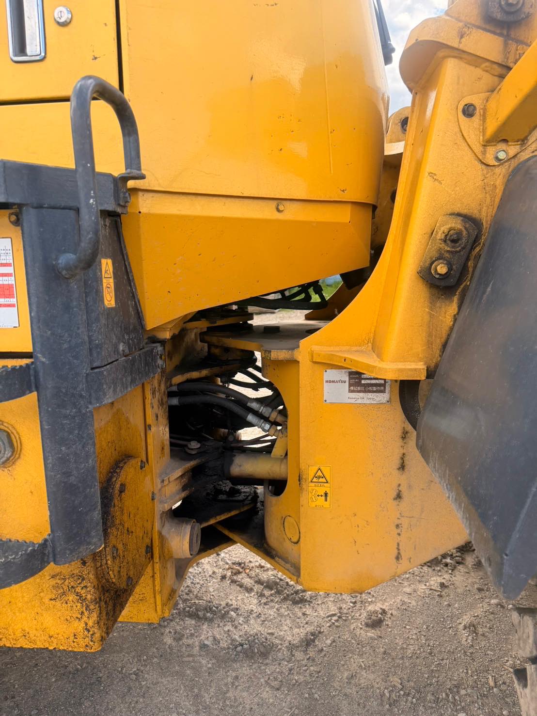 KOMATSU WA100-3 画像 5