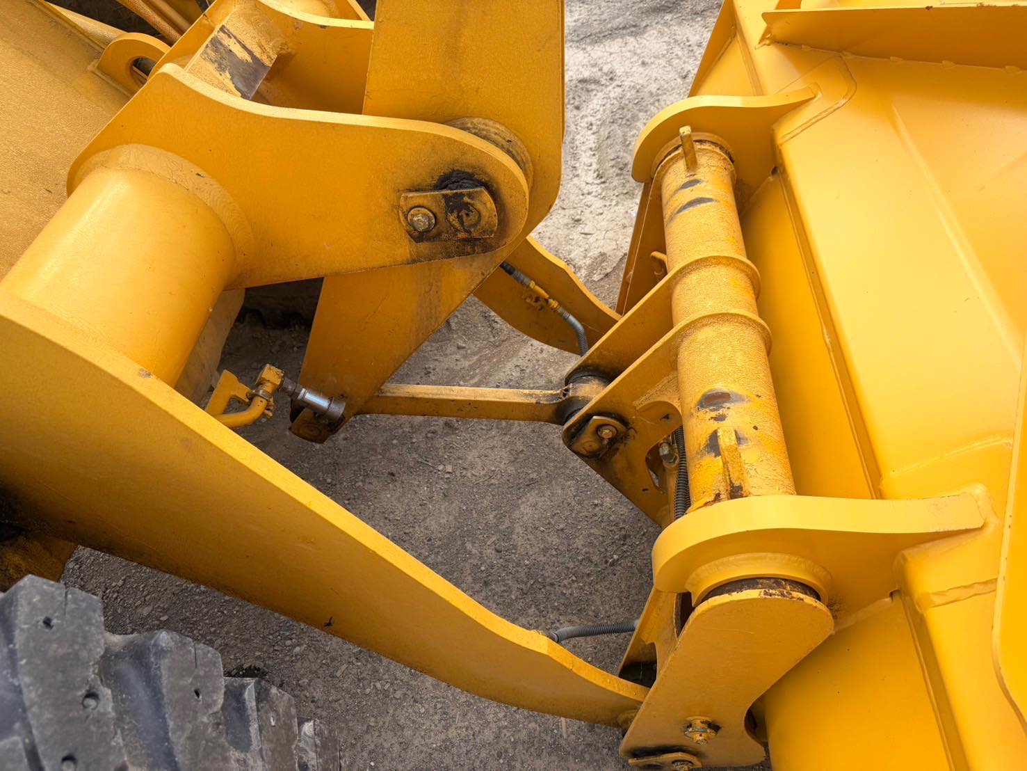 KOMATSU WA100-3 画像 13