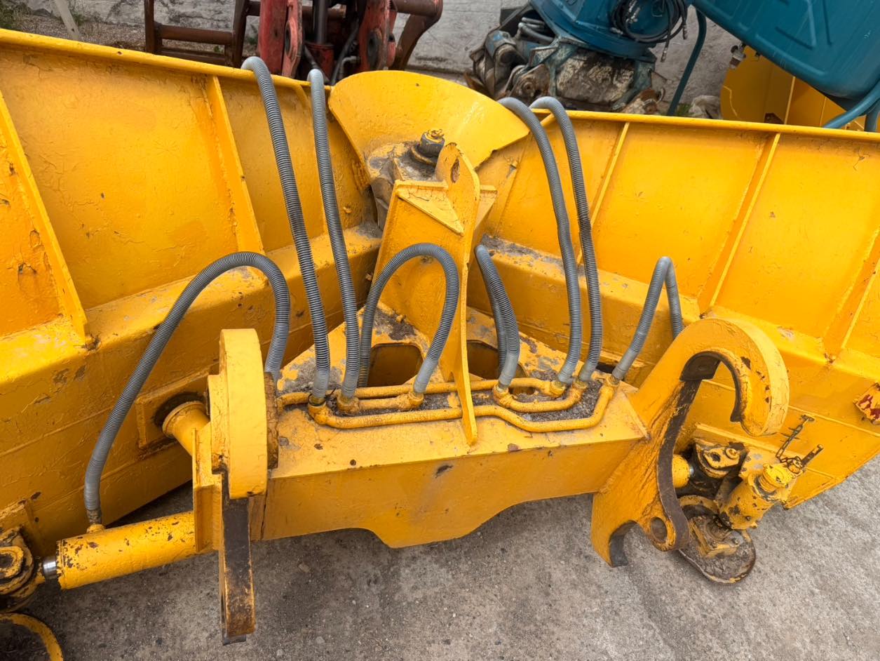 KOMATSU WA100-3 画像 11