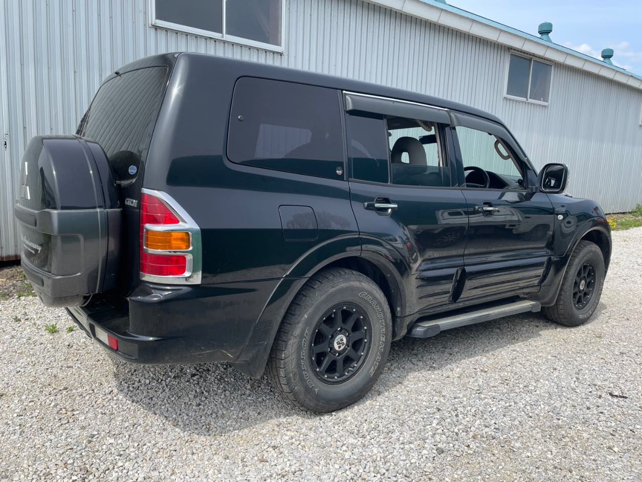 三菱 Pajero 画像 2