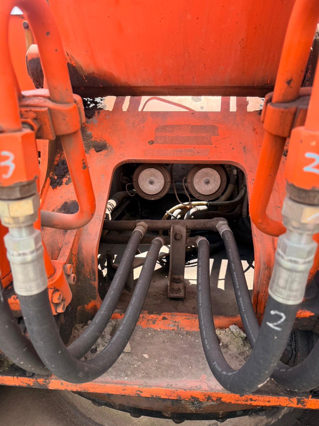 HITACHI EX200-2 画像 11