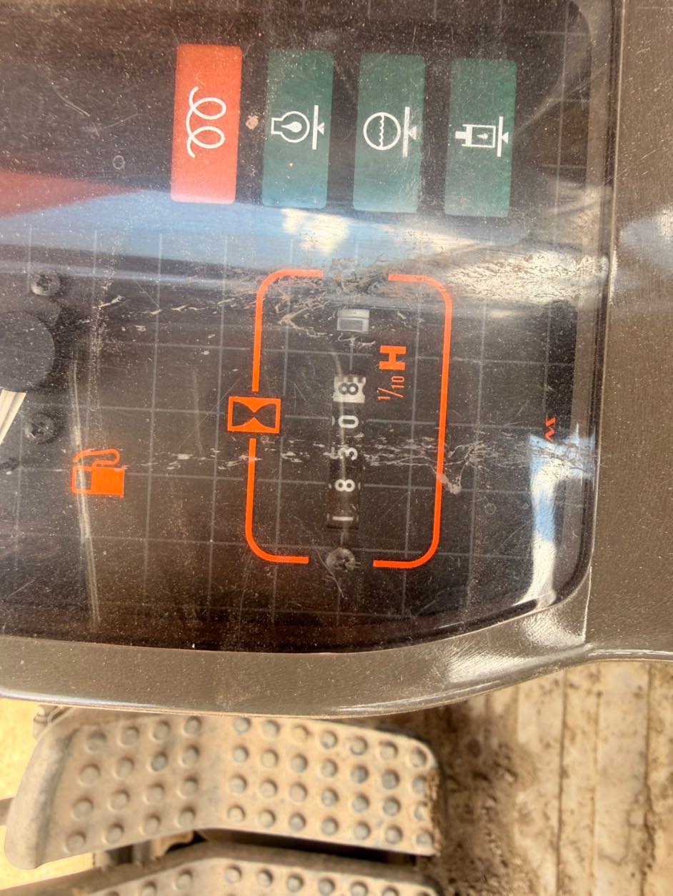 HITACHI EX200-2 画像 12