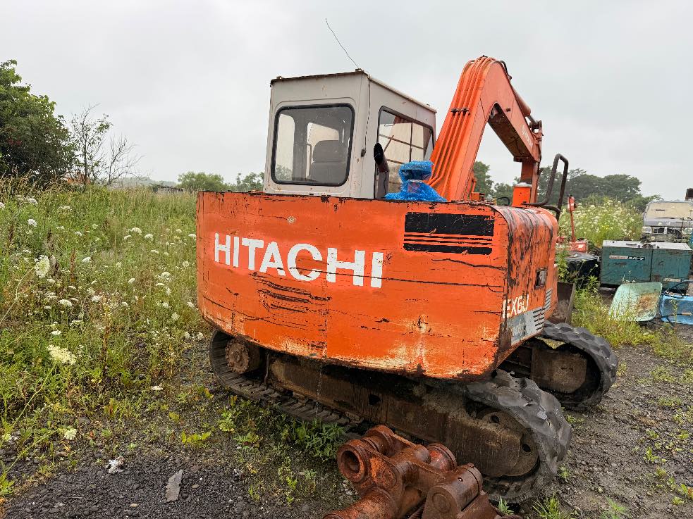 HITACHI EX60-1