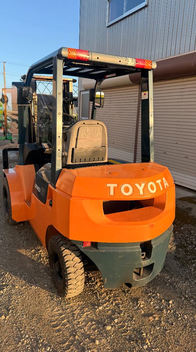 トヨタ Foklifter 20 画像 3