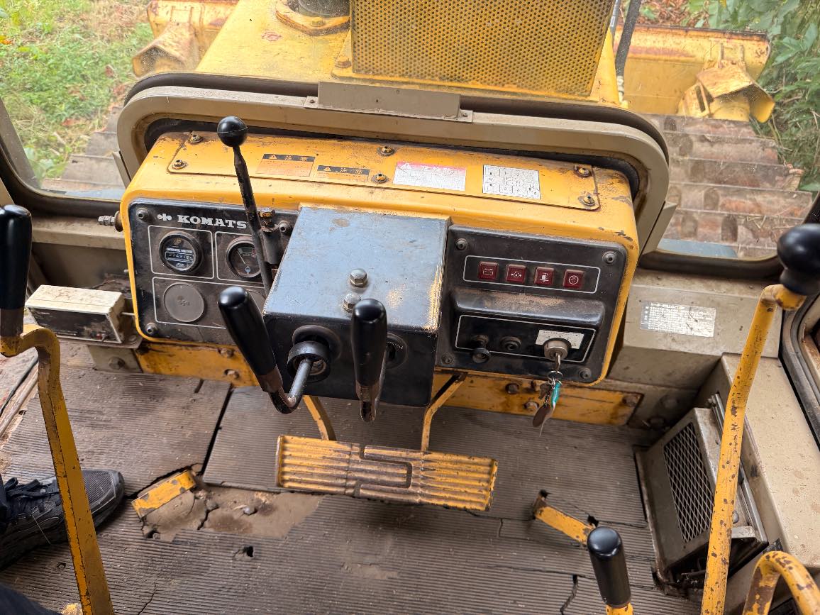 KOMATSU D60P-11 画像 6