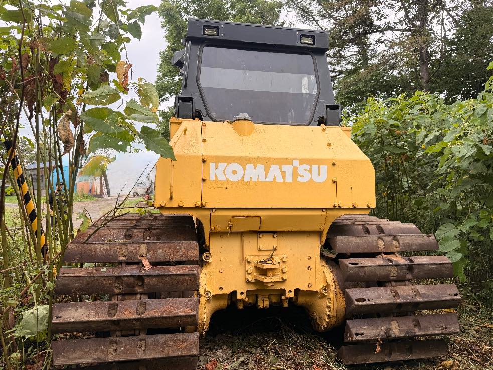 KOMATSU D60P-11