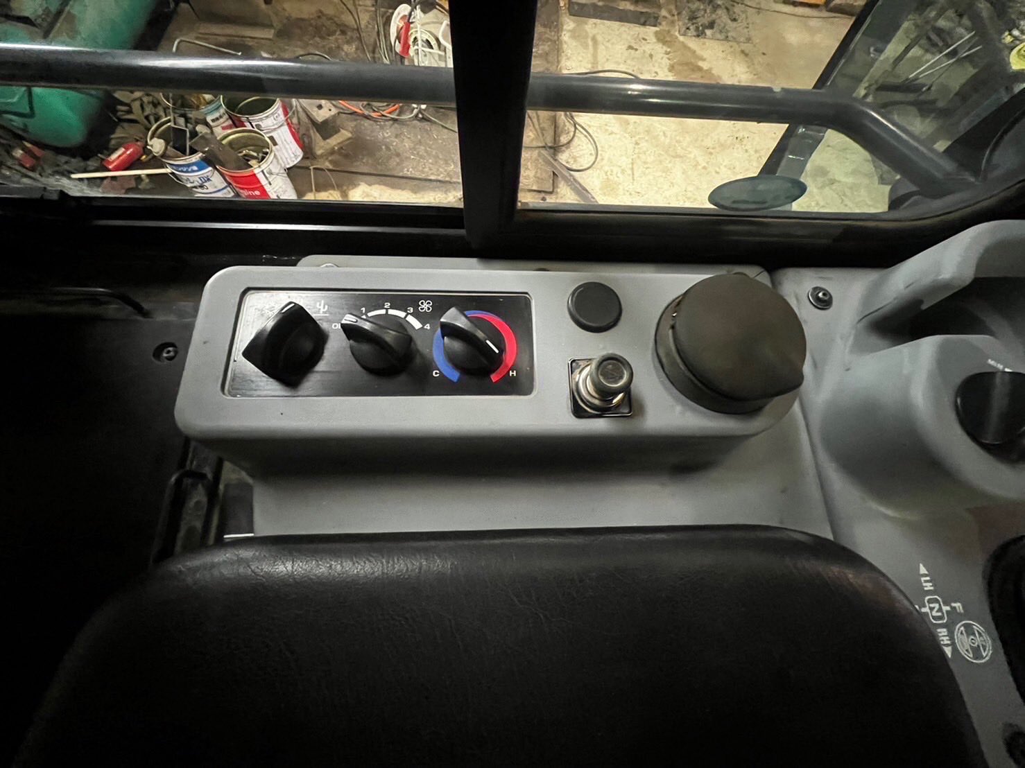 コマツ D31PX-22 画像 5