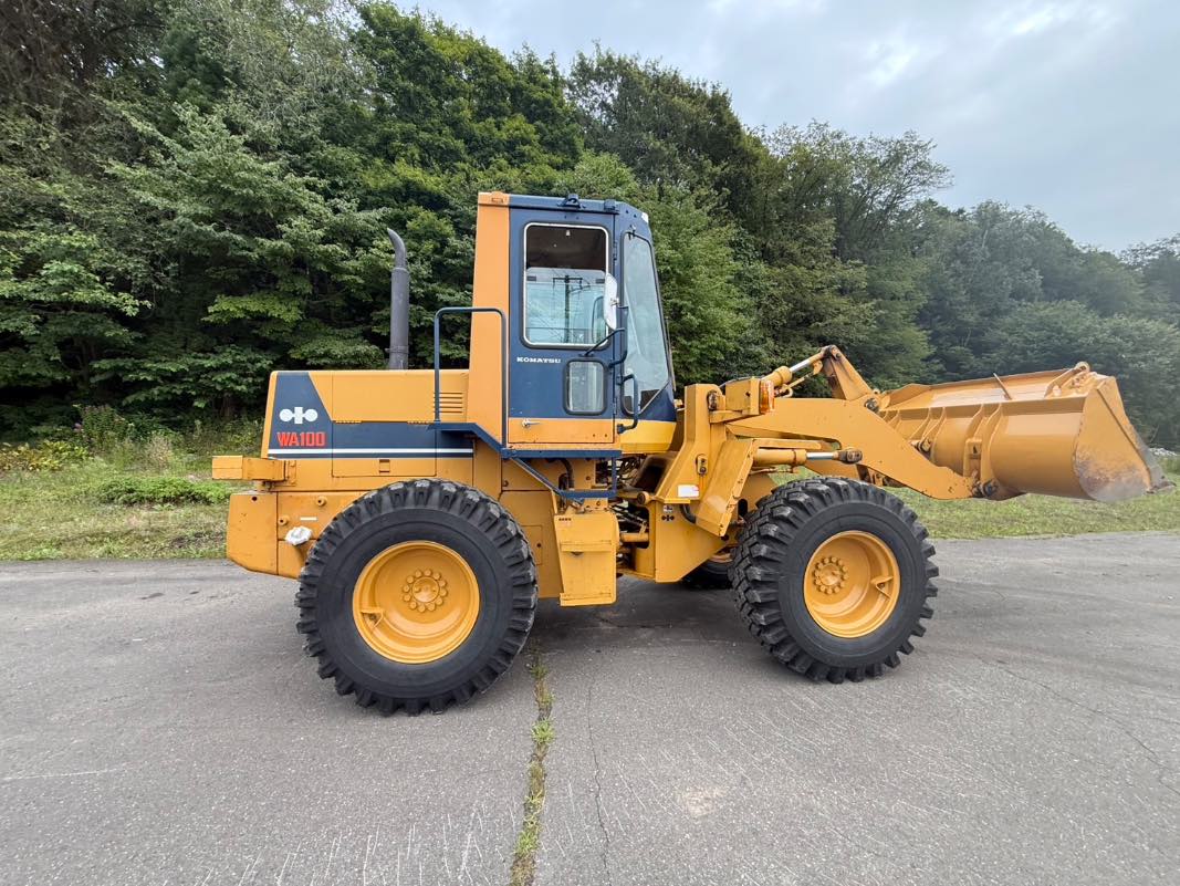 KOMATSU WA100-1 画像 2