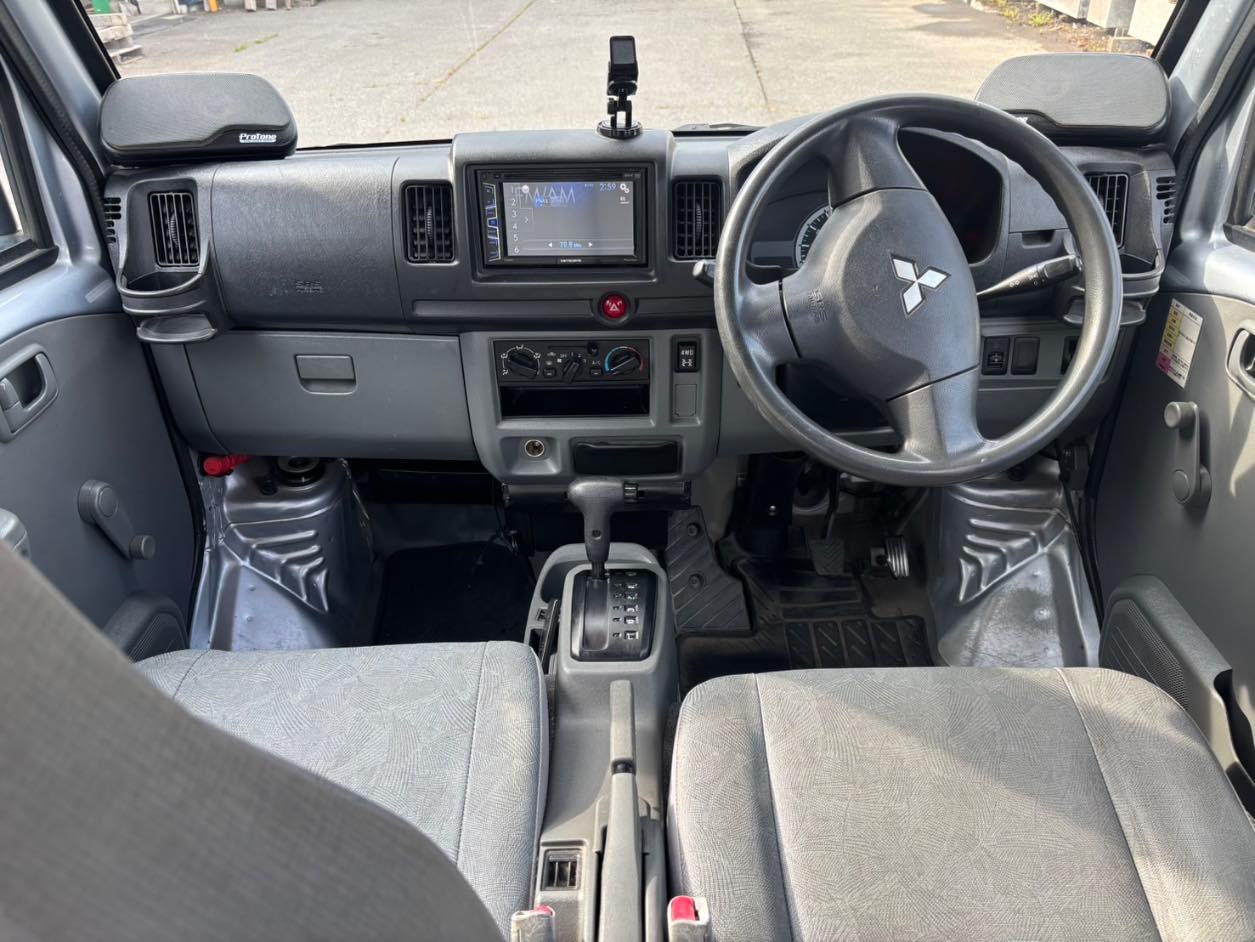 三菱 Minicab 画像 9