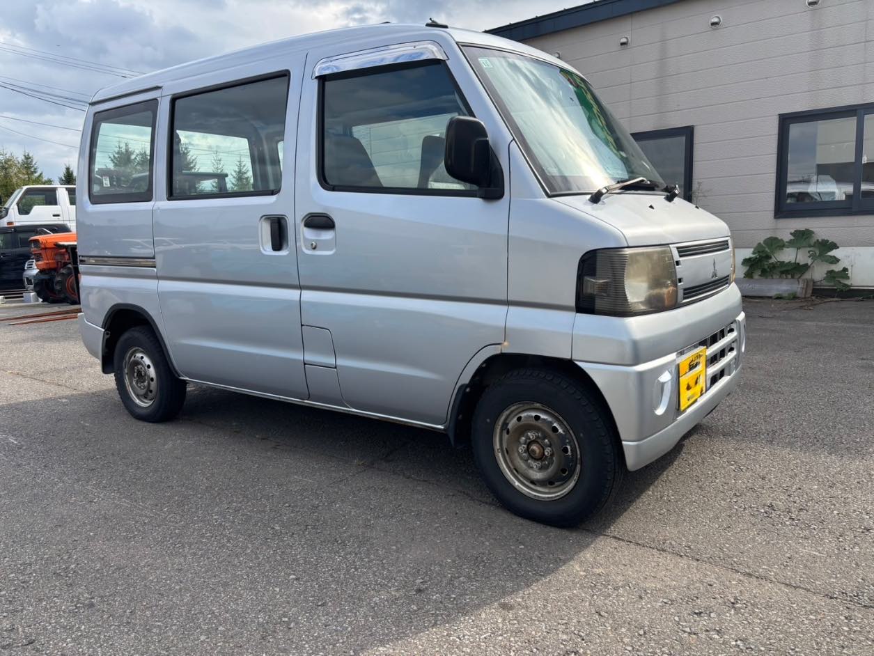 Mitsubishi Minicab