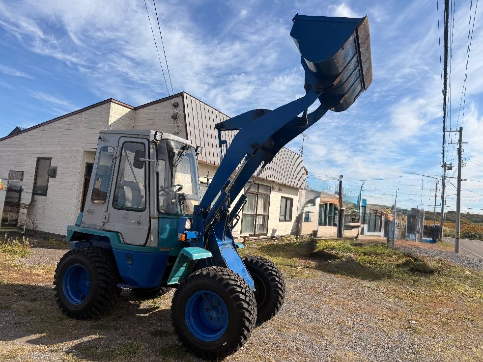 KOMATSU WA40-3E 画像 3