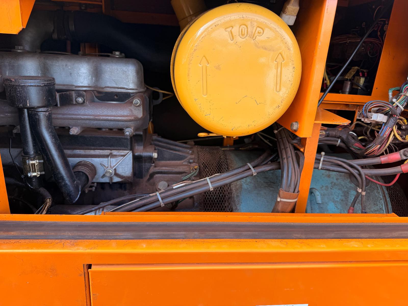 DENYO 60 Generator 画像 3