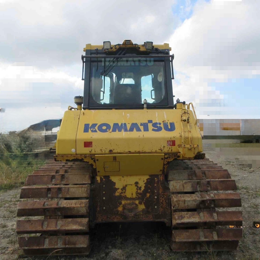 KOMATSU D65PX — undefined