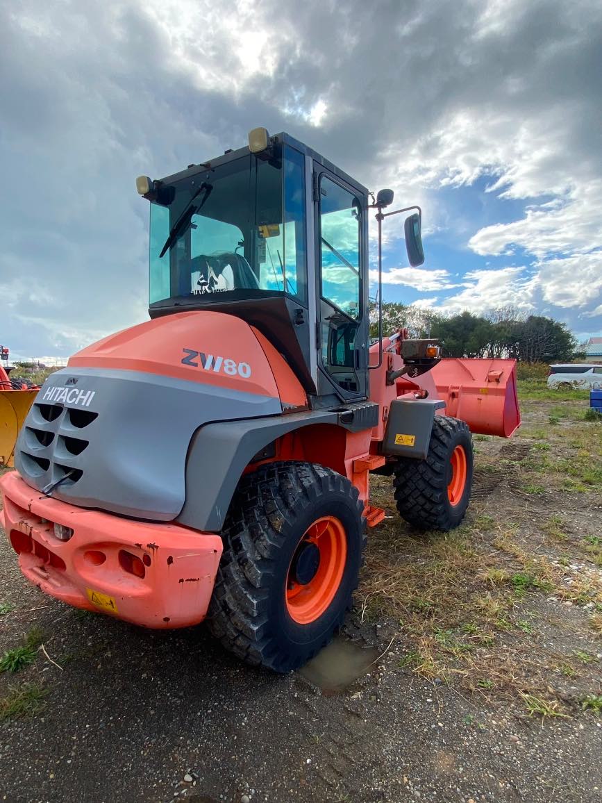 HITACHI ZW80 画像 6