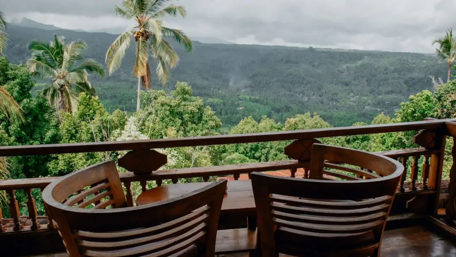 Balcony & Valley View