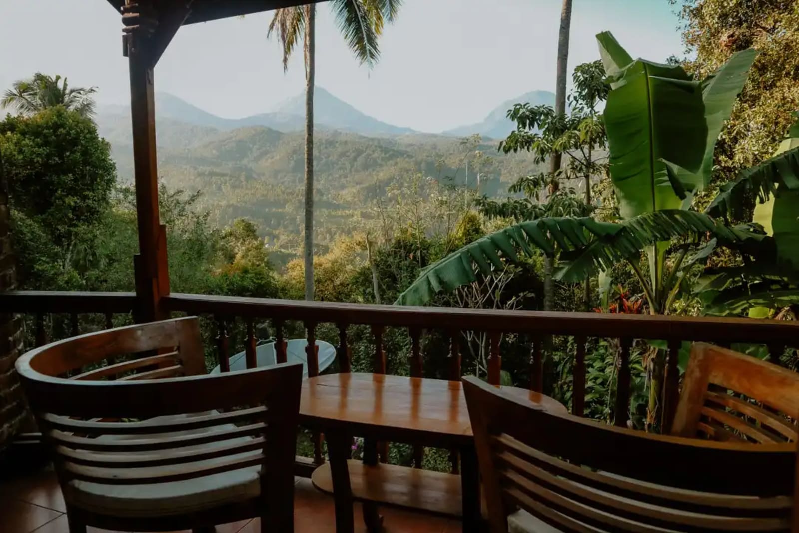 Balcony with Mountain View