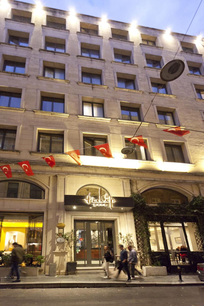 Pera Tulip Taksim Hotel