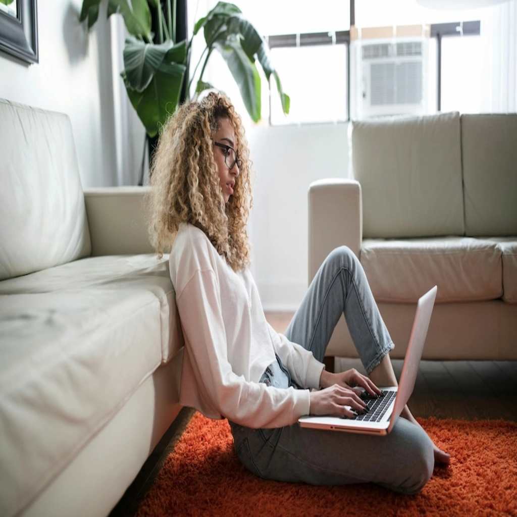 woman restricting admin access on her wordpress site