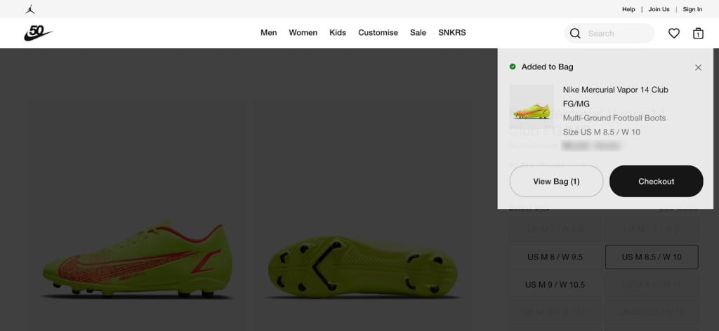 Nike’s online store has prominent checkout buttons and a distraction-free header and footer.
