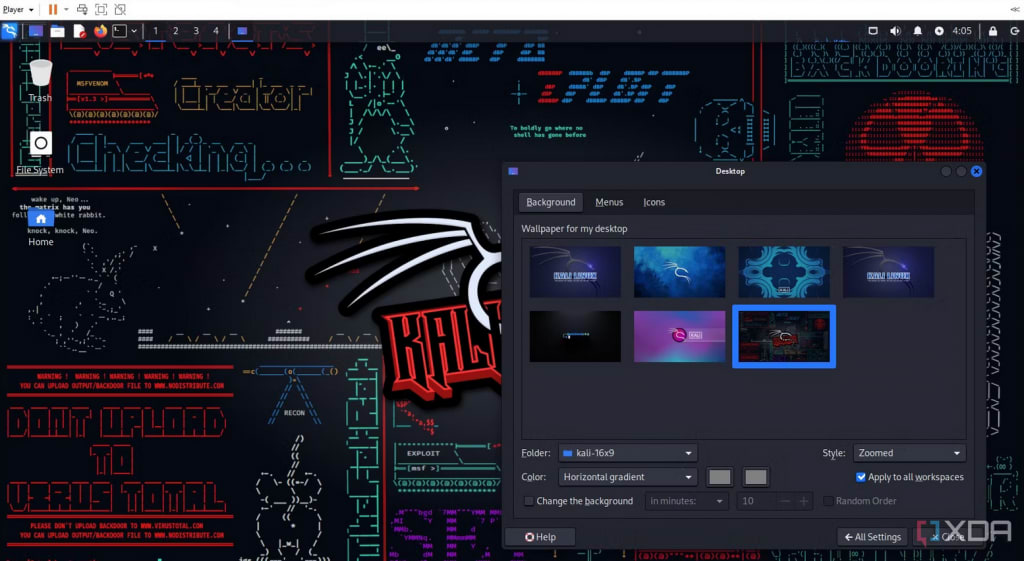 A screen shows the desktop Kali Linux interface, which includes personalization options and the Kali Linux logo