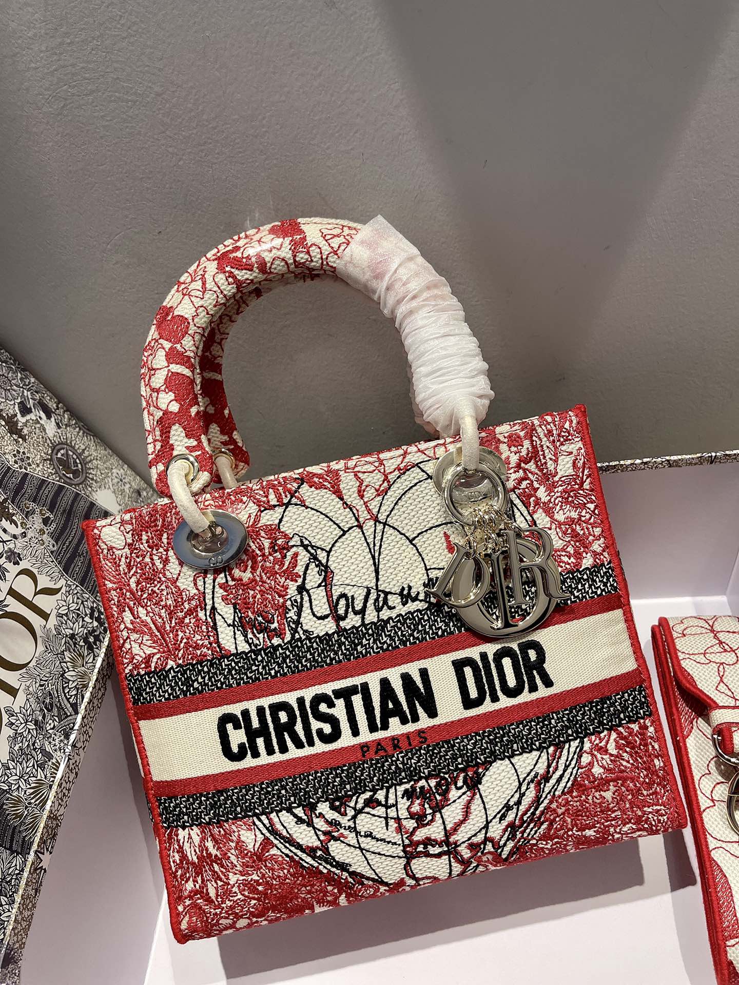 Christian Lady Dior Handbag 24x20x11cm