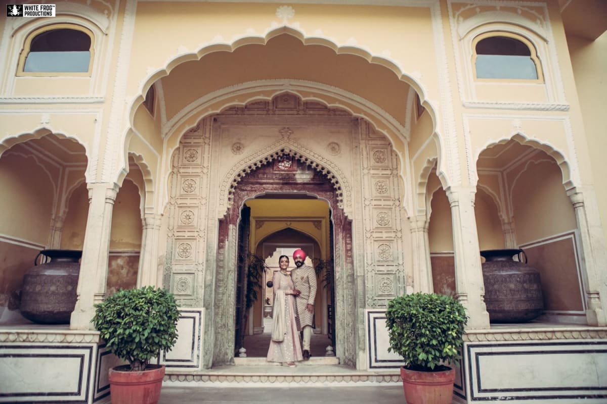 Fine-art luxury destination wedding photography still - White Frog Productions Gallery Frame 1002