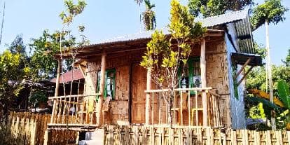 Mawlynnong Bamboo Cottage