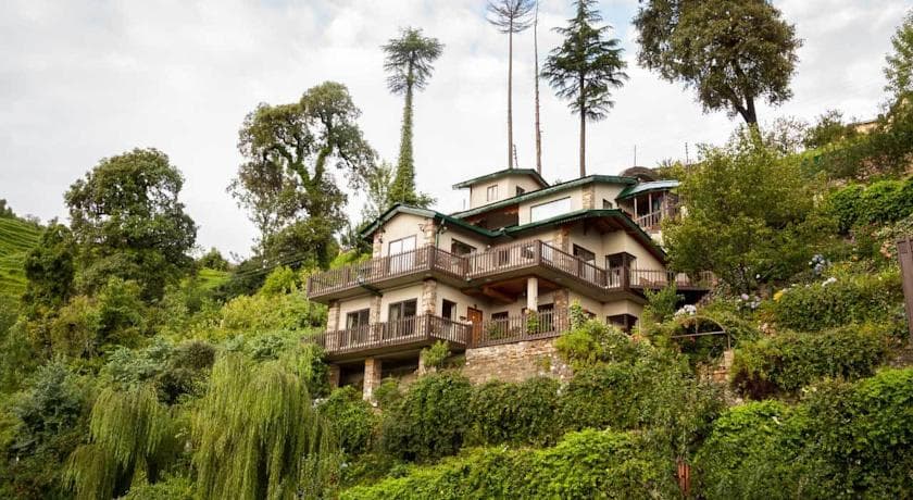 Soulitude in the Himalayas Gagar