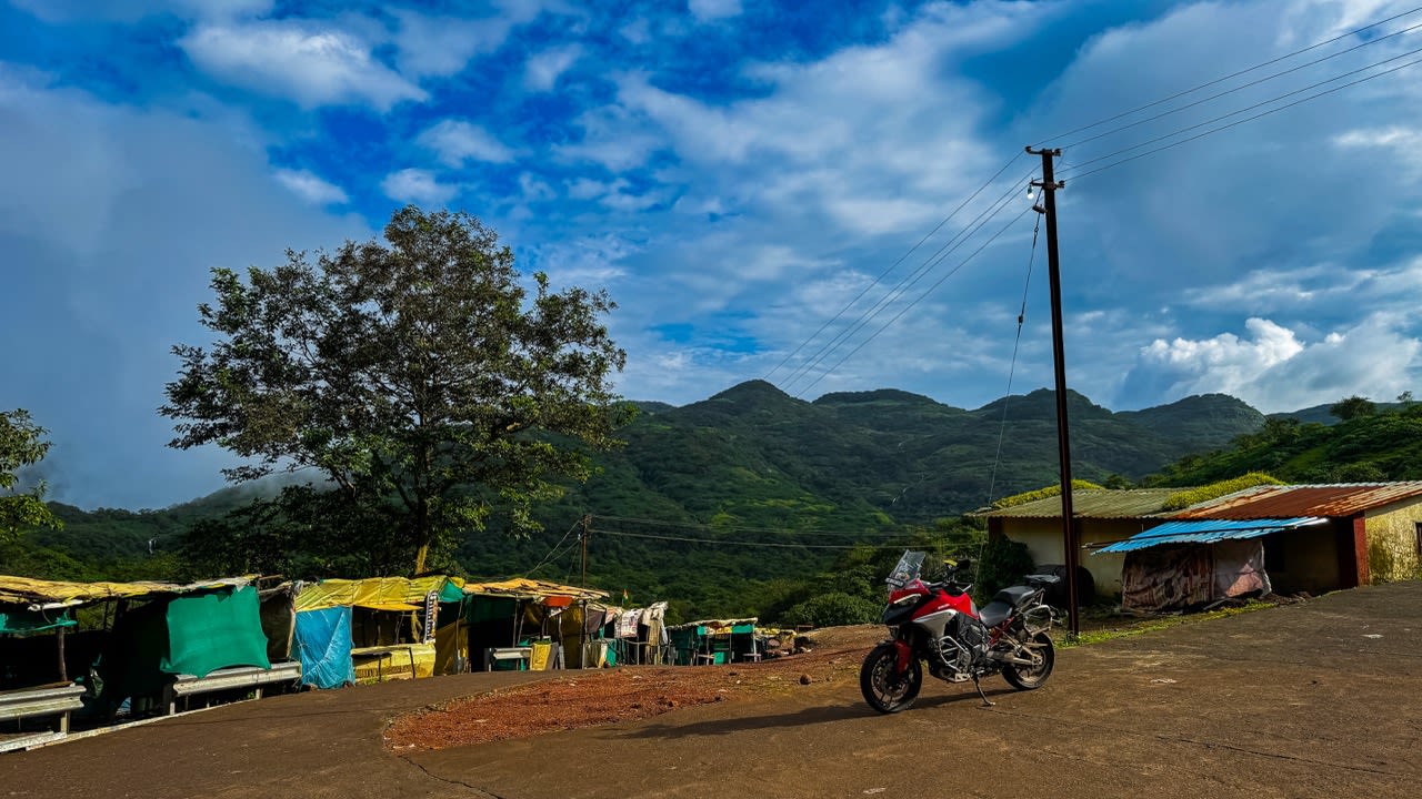 Solo ride to Kondeshwar Temple, Jambhavali.