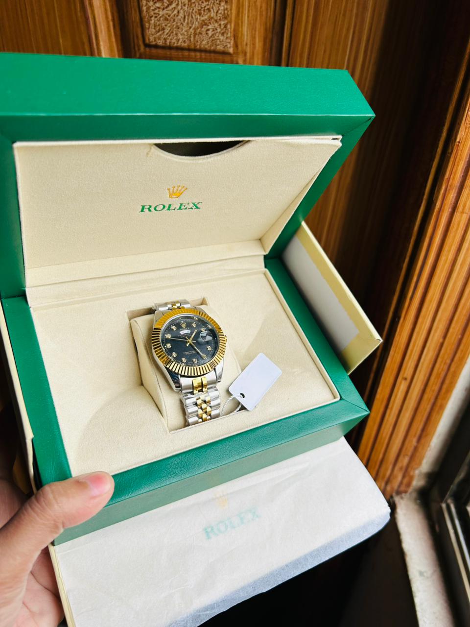 Mens ROLEX watch with box and packaging
